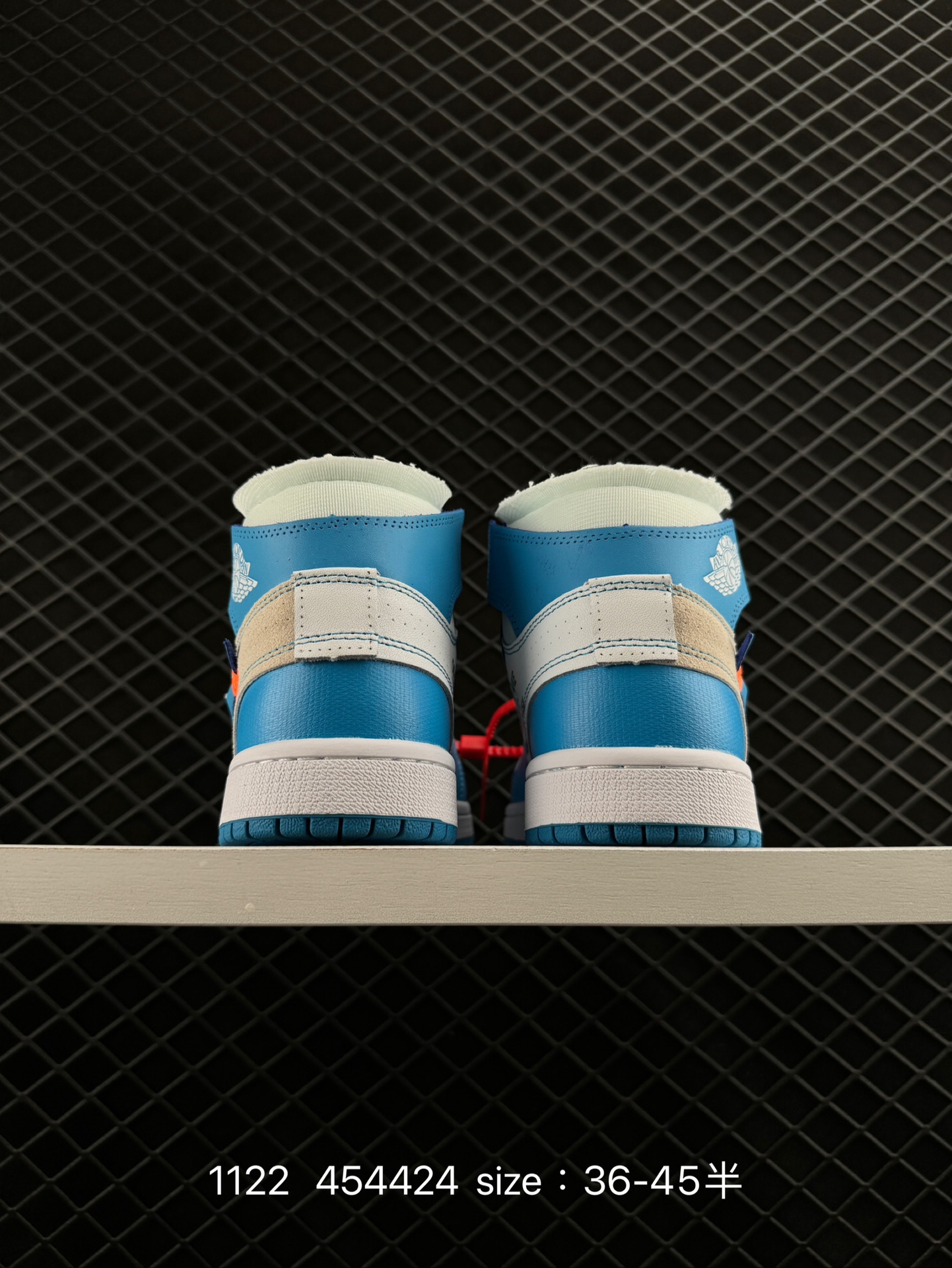 OFF-WHITE x Air Jordan 1 Retro High OG “UNC”